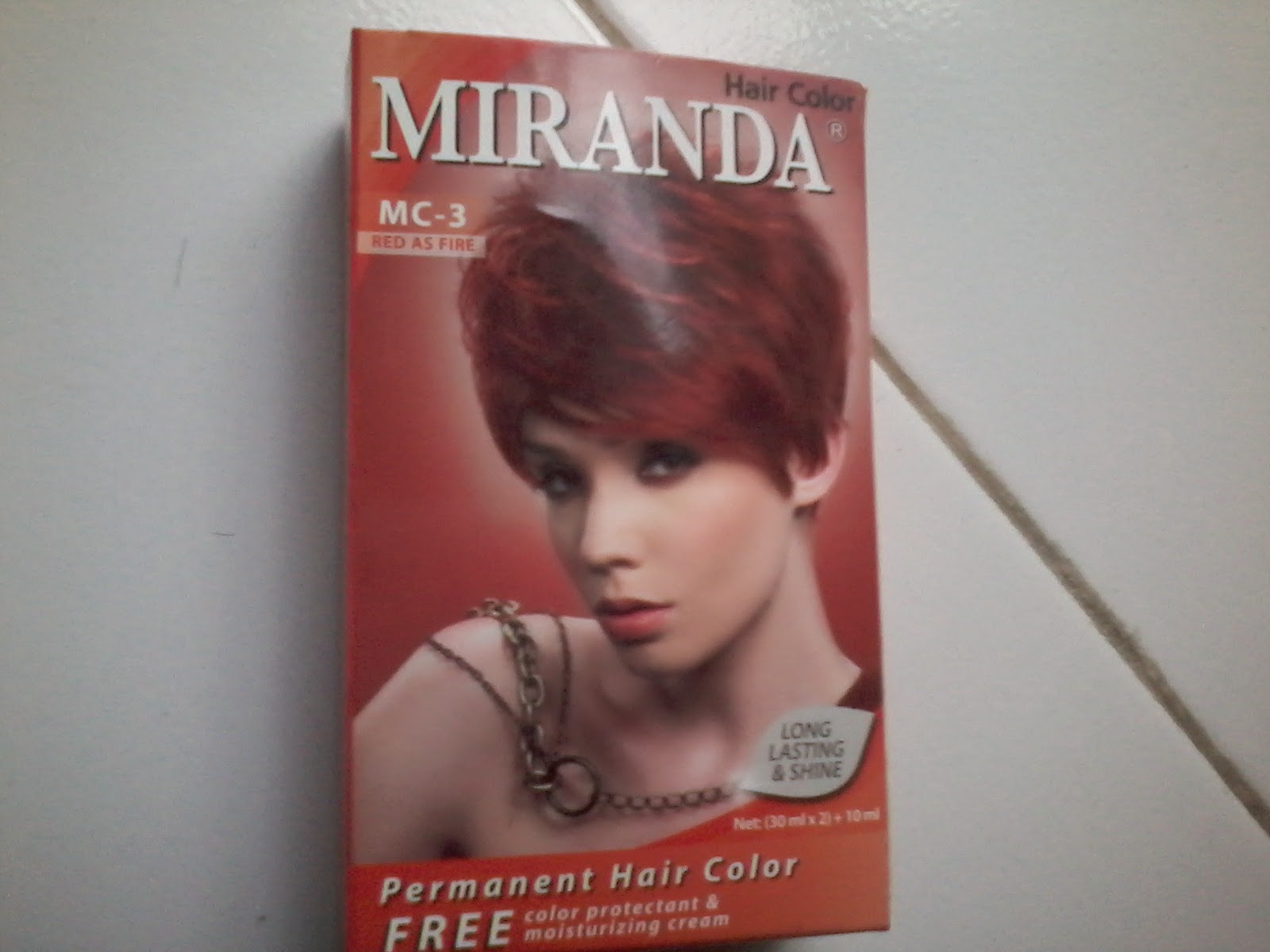  Warna Rambut Dengan Miranda warna cat rambut burgundy 