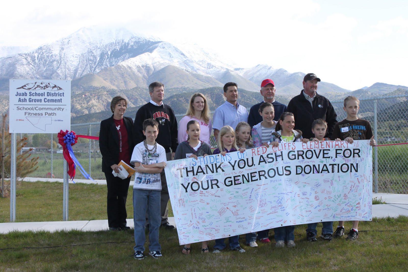 Red Cliffs Elementary Highlights from the Eagle Fun Run
