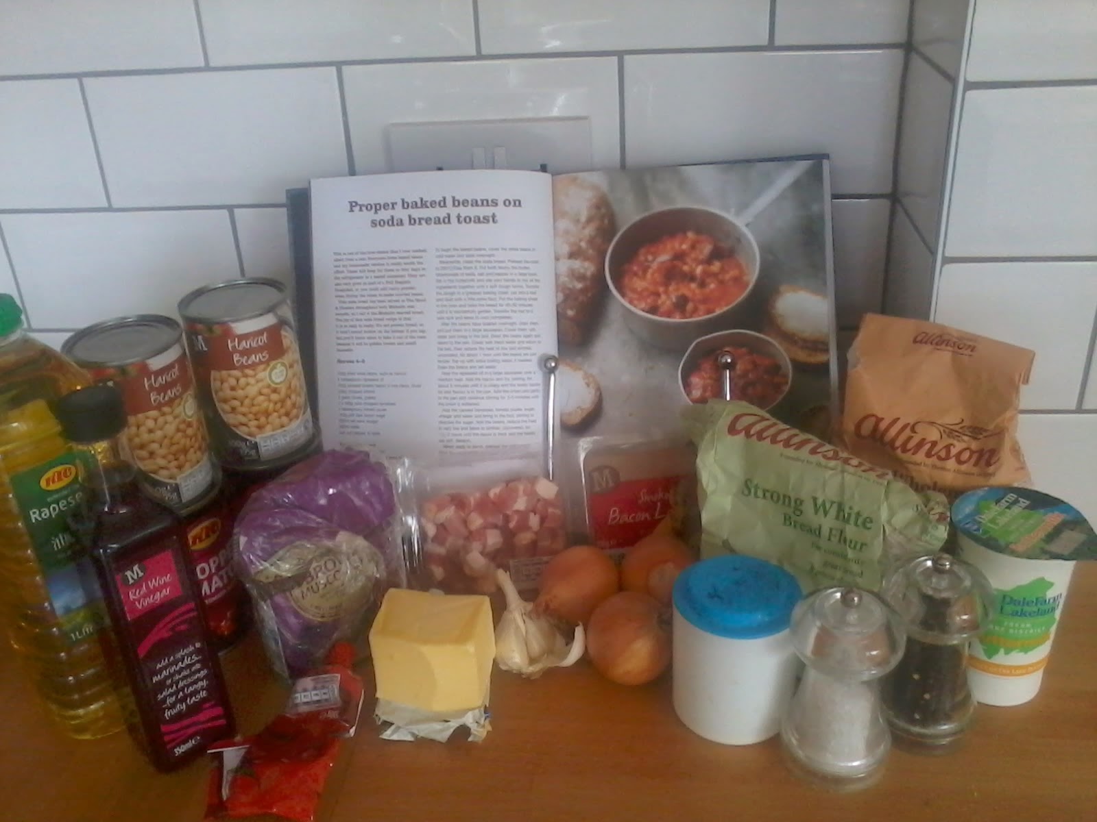 Ben's Kitchen Challenge 2014 Recipe 23 Proper baked beans on soda