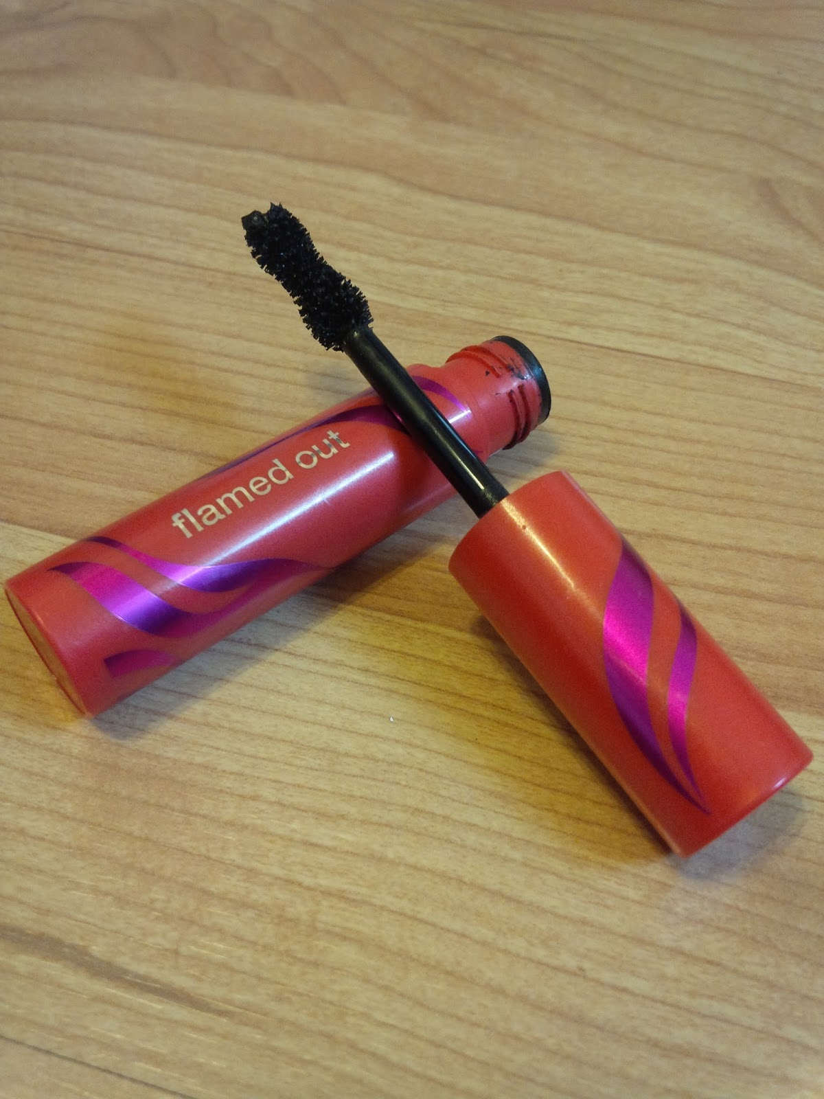 Grease & Gloss Beauty Covergirl Flamed Out Mascara Review