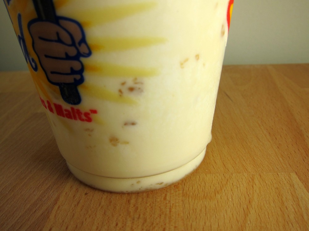 Review Carl's Jr. Sea Salt & Caramel Shake