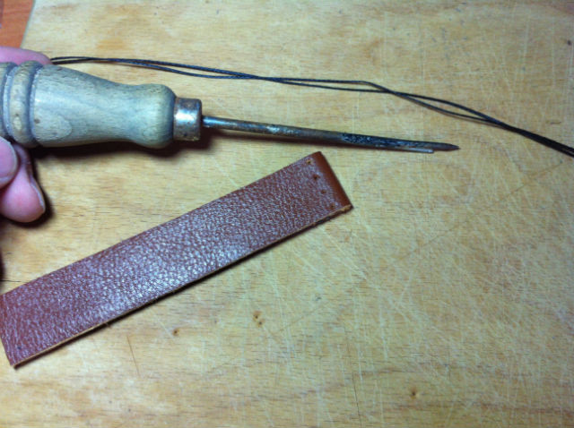 Tik! Tak!: Bir Kayış Denemesi