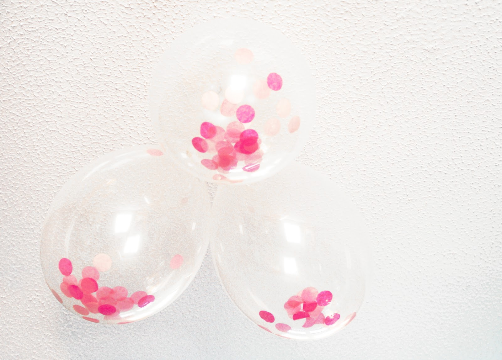 https://www.etsy.com/uk/listing/176298353/pink-valentine-confetti-balloons-set-of