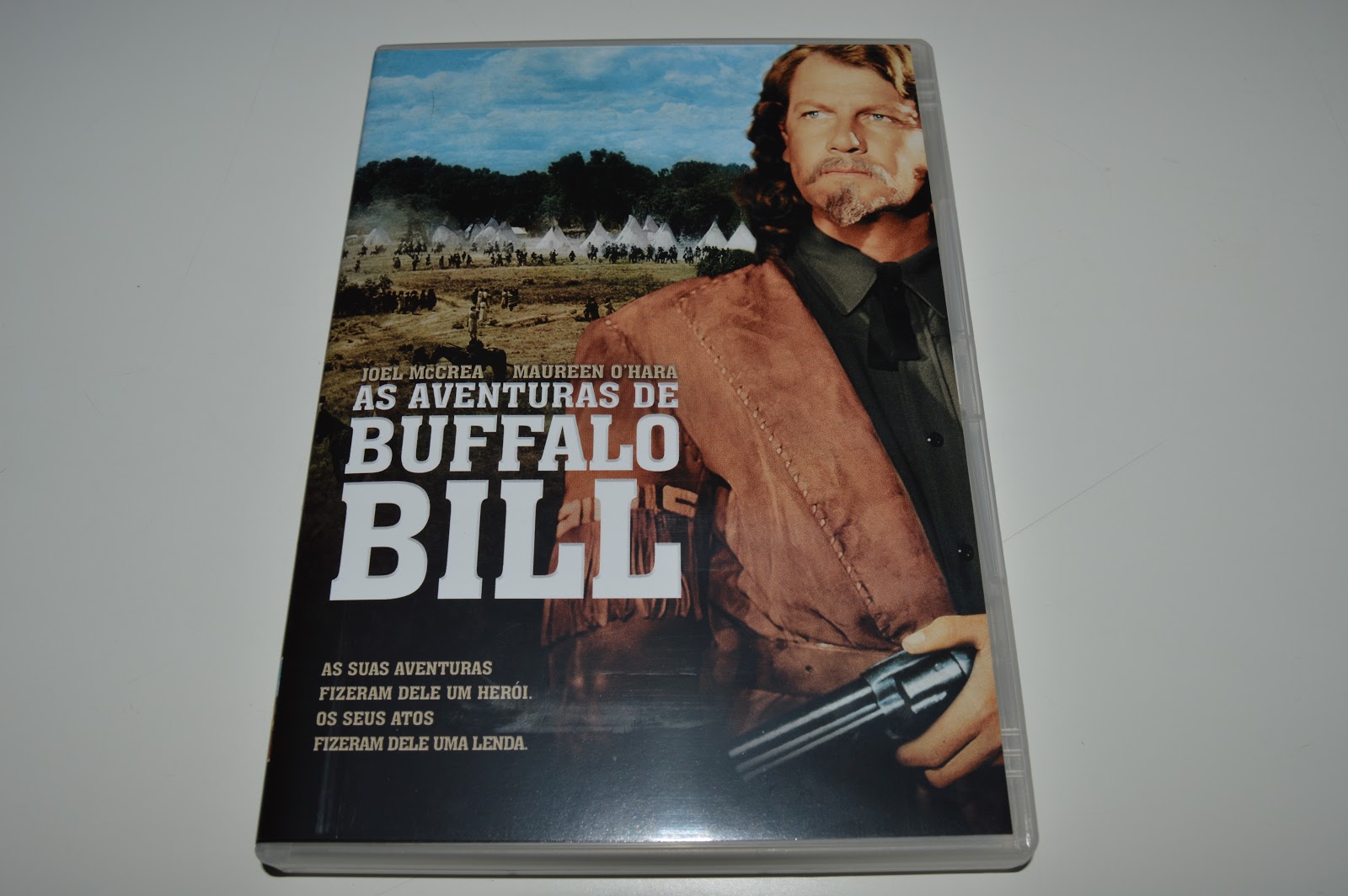 Epic Figures & Movies: Buffalo Bill / Aventuras de Buffalo Bill (1944)