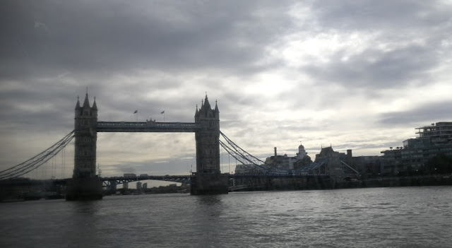 London 2017 - Tower Bridge vom Boot aus