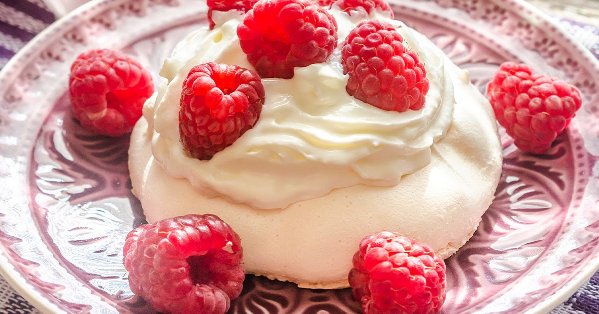 Easy Raspberry Vacherin