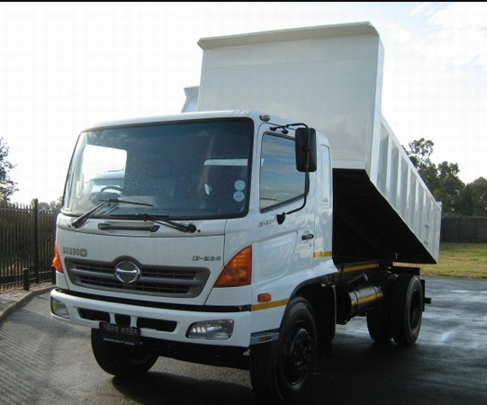 Truk Dump Hino-ranger