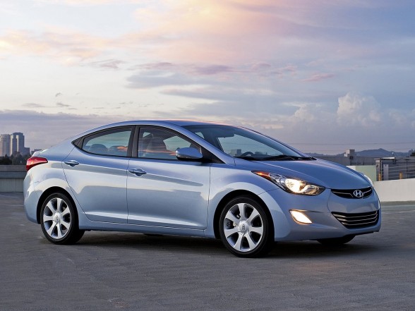 2011 Hyundai Elantra - Review Spec Picture and Price | Autocarsblitz