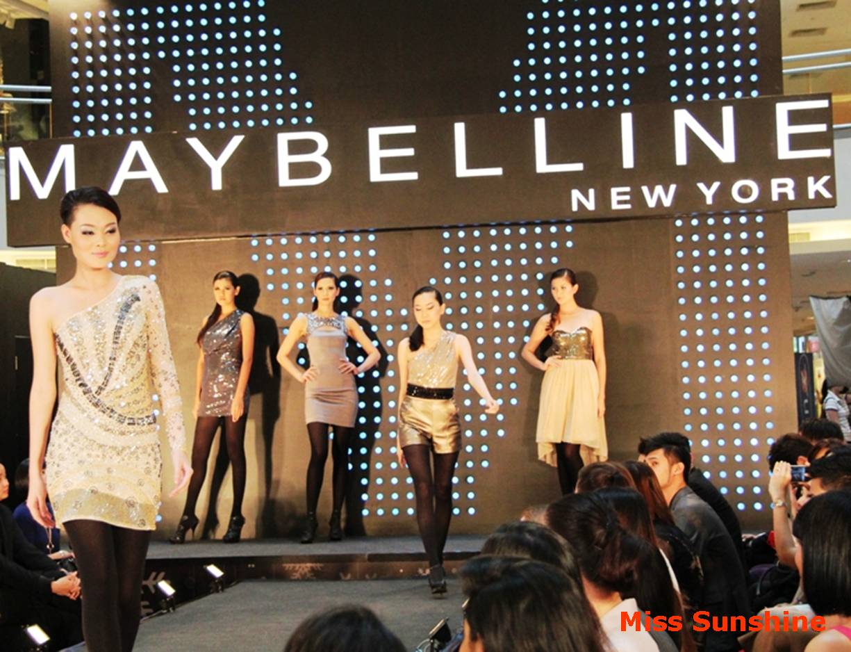 Sunshine Kelly Beauty . Fashion . Lifestyle . Travel . Fitness