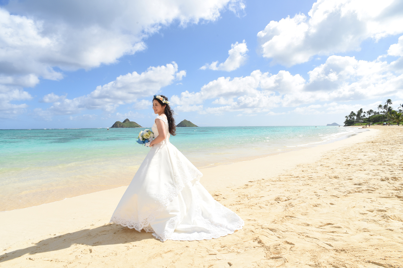 Hawaii Wedding Photos Lanikai Beach Bride Hawaii Wedding Photos Lanikai Beach Bride