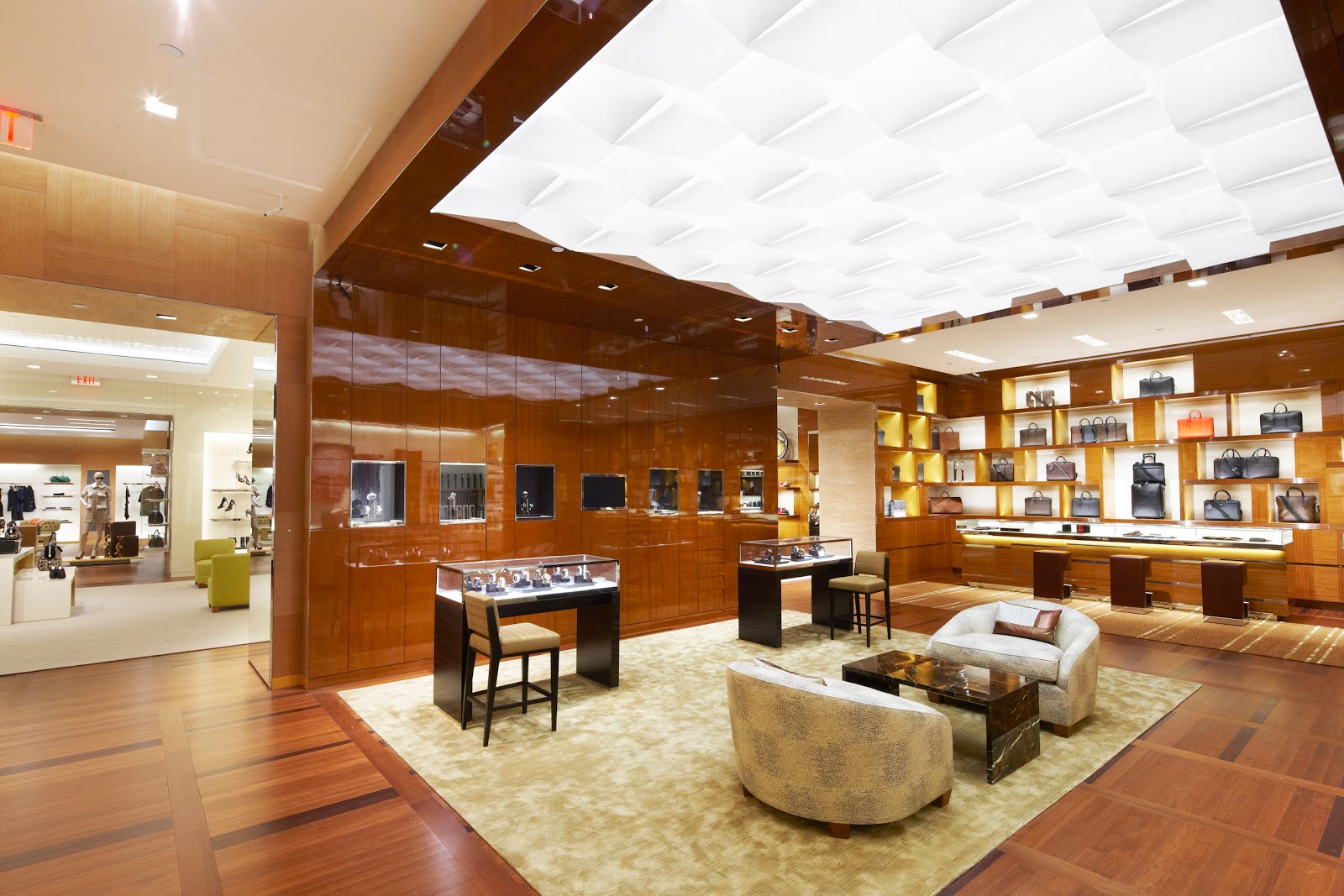 Houston&#39;s Weekly Chic: New Louis Vuitton now open!