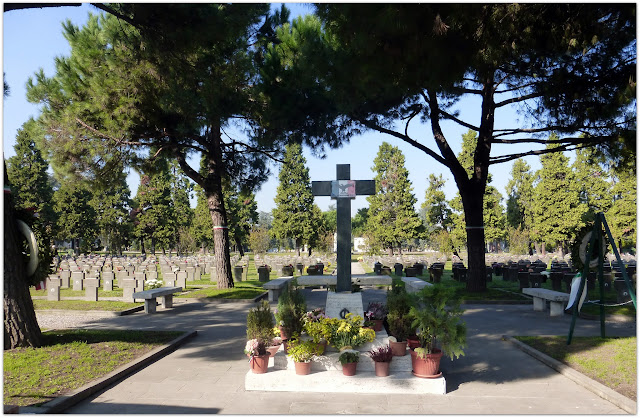 Campo X Campo dell'Onore - Cimitero Maggiore Milano