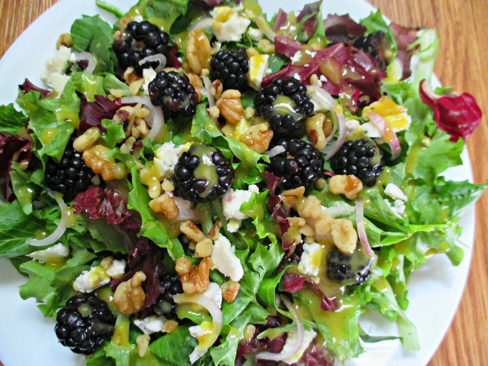 The Good, the Bad, and the Quirky: Blackberry Gorgonzola Salad with ...