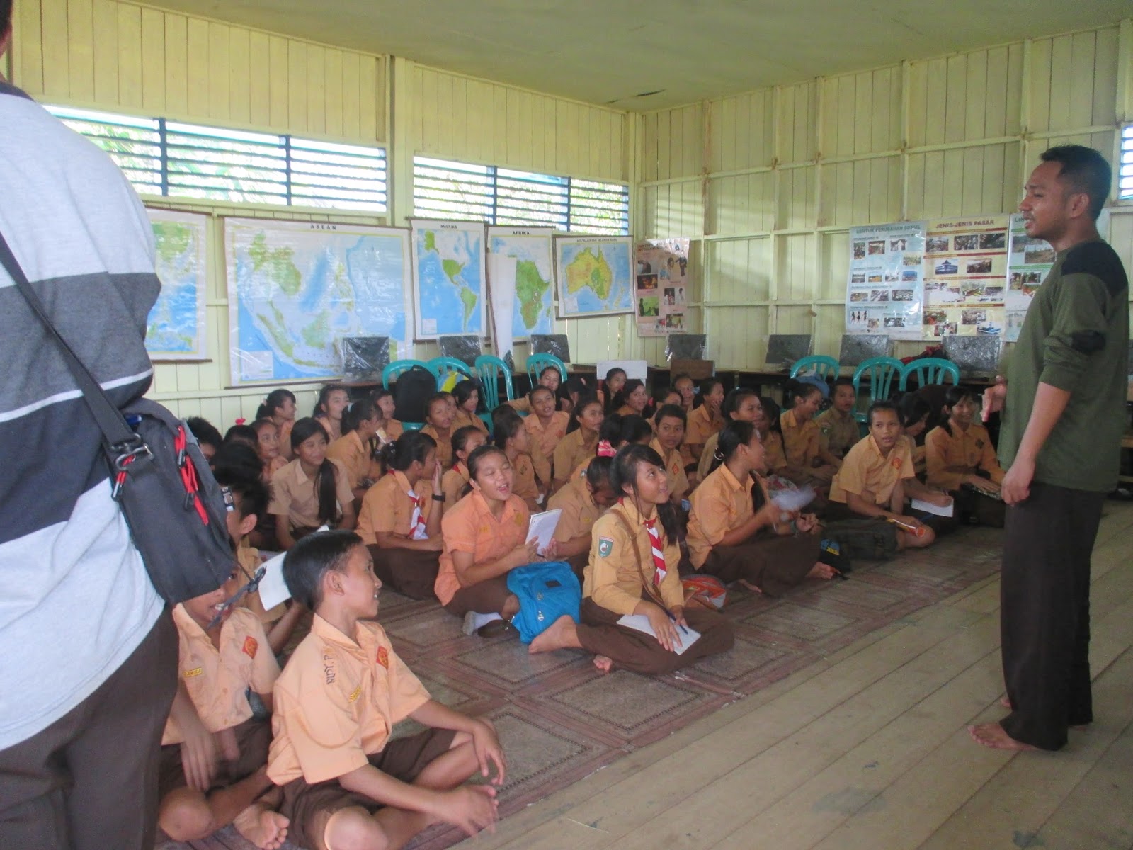 Contoh Artikel Singkat Beserta Fakta Dan Opini - Viral Update