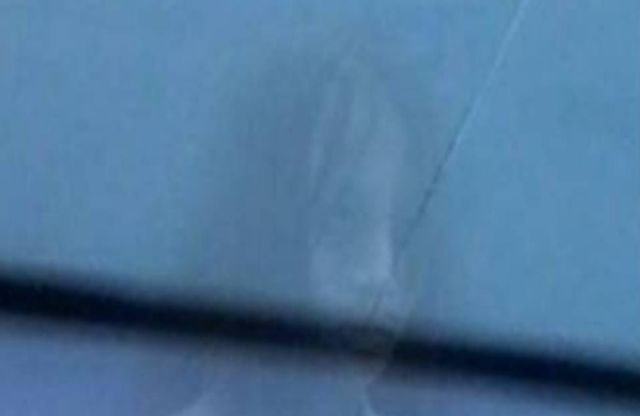Haunting Image Shows Ghost Behind 5-year-old Indonesian Girl Haunting%2BImage%2Bshows%2BGhost%2BBehind%2B5-year-old%2BIndonesian%2BGirl%2B%25281%2529