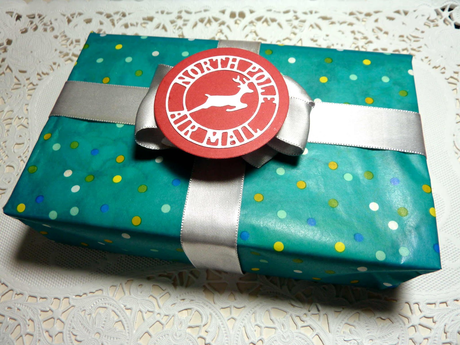 CottageBLOG North Pole Air Mail gift box topper