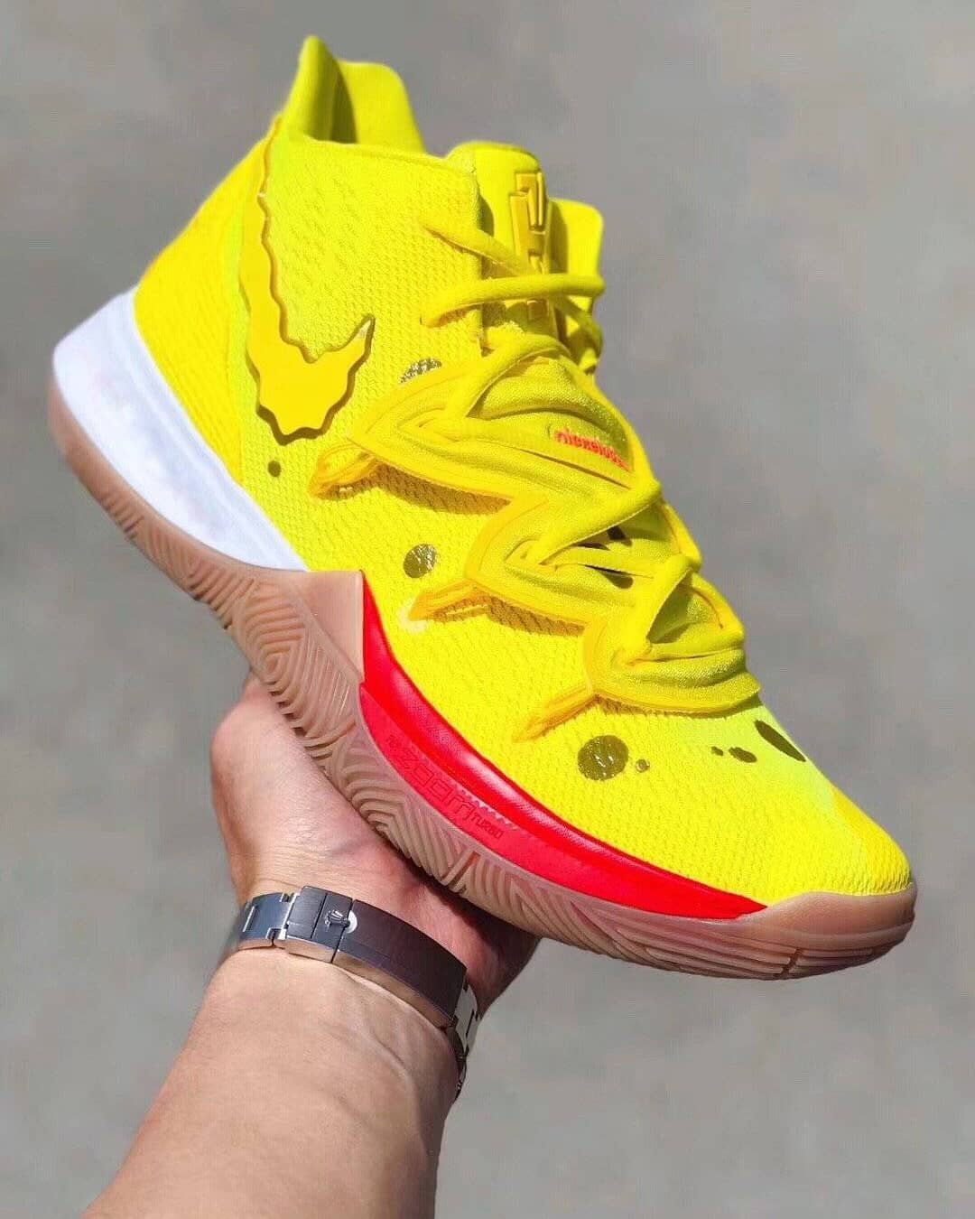 Discount Kyrie 5 Basketball Shoes Replica Basketball Shoes