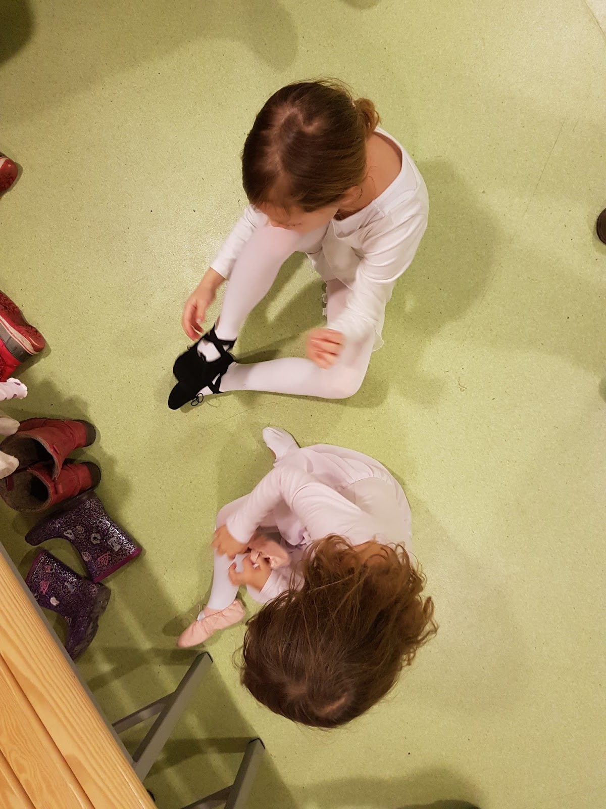 Pin Von Karin Martschini Auf Englisch T Shirt Schablonen Spiele