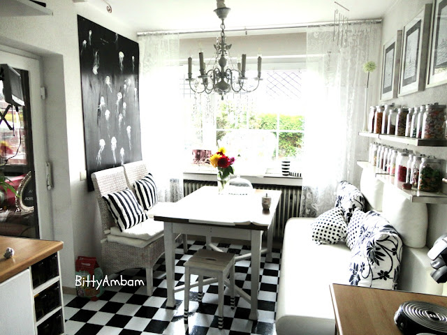 BittyAmbam: "neue " Küchenwanddeko.....