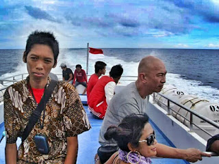 atmosphere on the ship the atmosphere on the ship to karimunjawa
