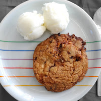  Cookie gigante com pepitas de chocolate e torrão
