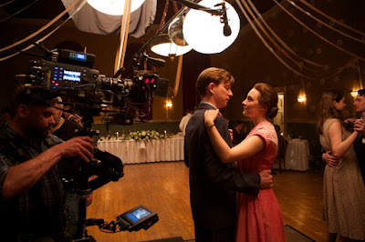 Domhnall Gleeson and Saoirse Ronan on the set of Brooklyn