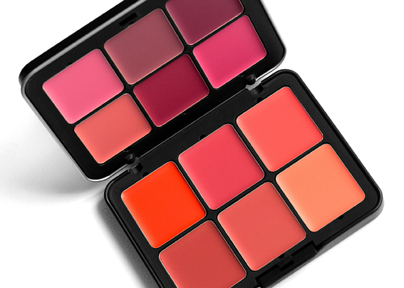 Ultra HD Foundation & Blush Palettes Kit by MAKE UP FOR EVER