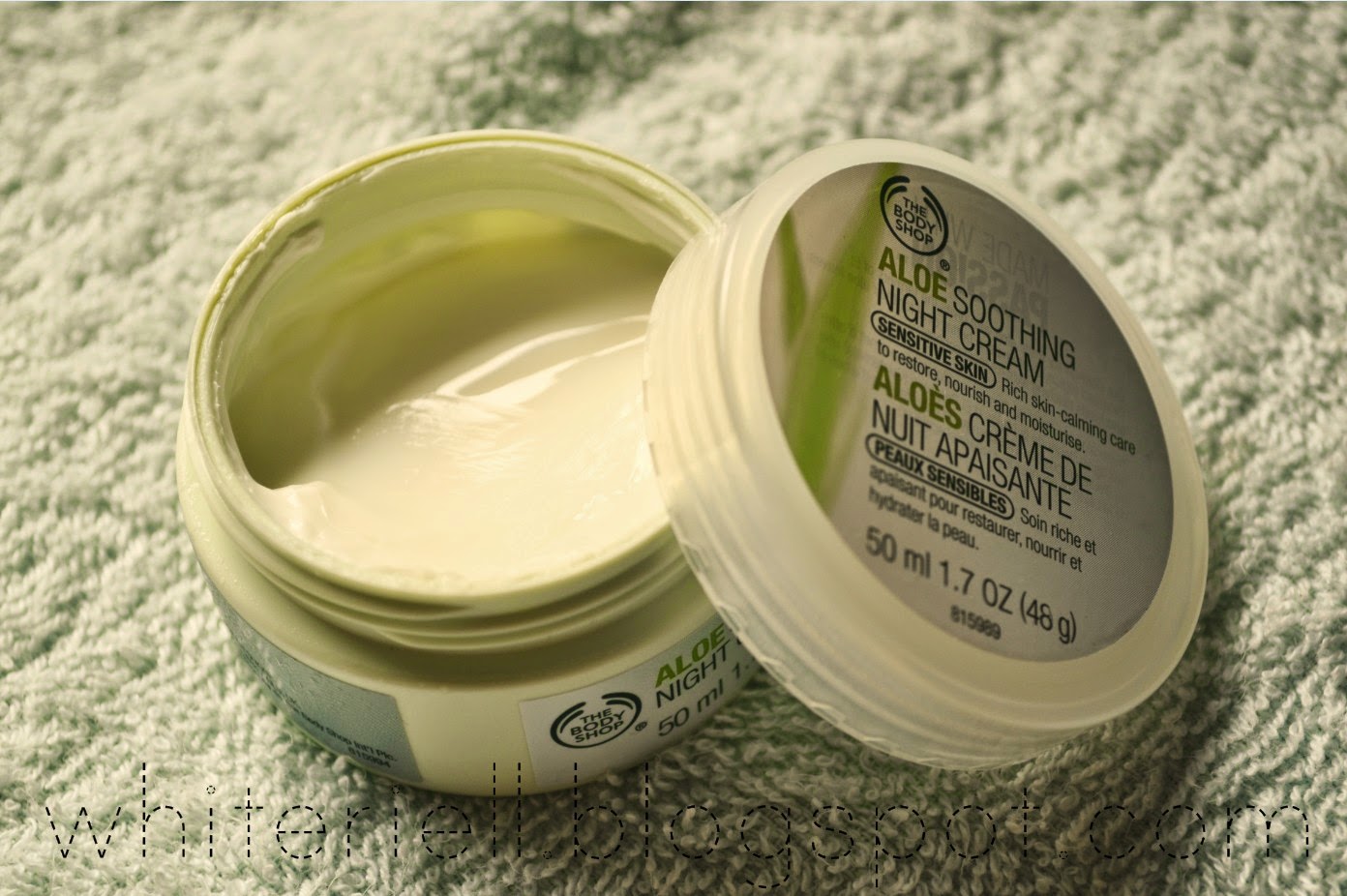 whiteriell {REVIEW} The Body Shop ALOE SOOTHING DAY CREAM & NIGHT CREAM