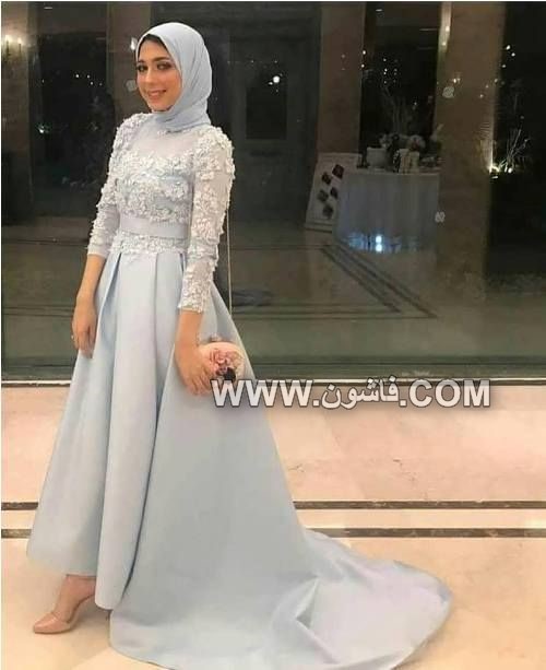 من أفضل تصاميم فساتين السواريه للمحجبات بلون بيبي بلو لعام 2019 فساتين سواريه, فساتين سواريه محجبات, فساتين سواريه بسيطة, فساتين بيبي بلو, فساتين سواريه بيبي بلو