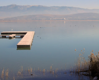 η λίμνη Πετρών στη Δυτική Μακεδονία