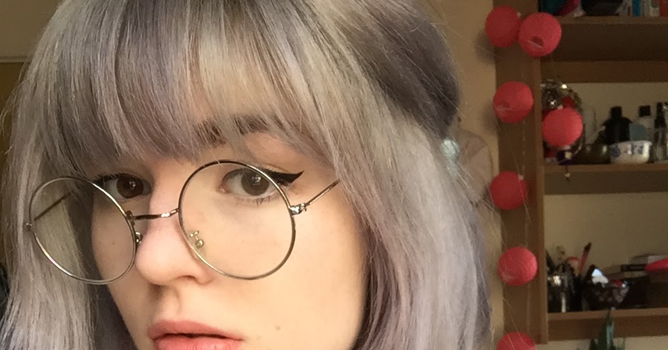 The best grey hair dye?! Makki Professional Hair Colouring mask in Grey