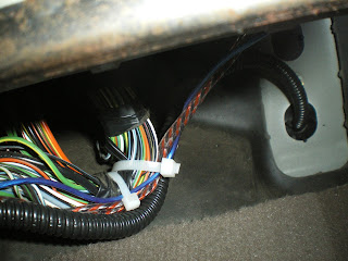 Installing Aftermarket Stereo System on a 00-03 Ford Focus: Installing