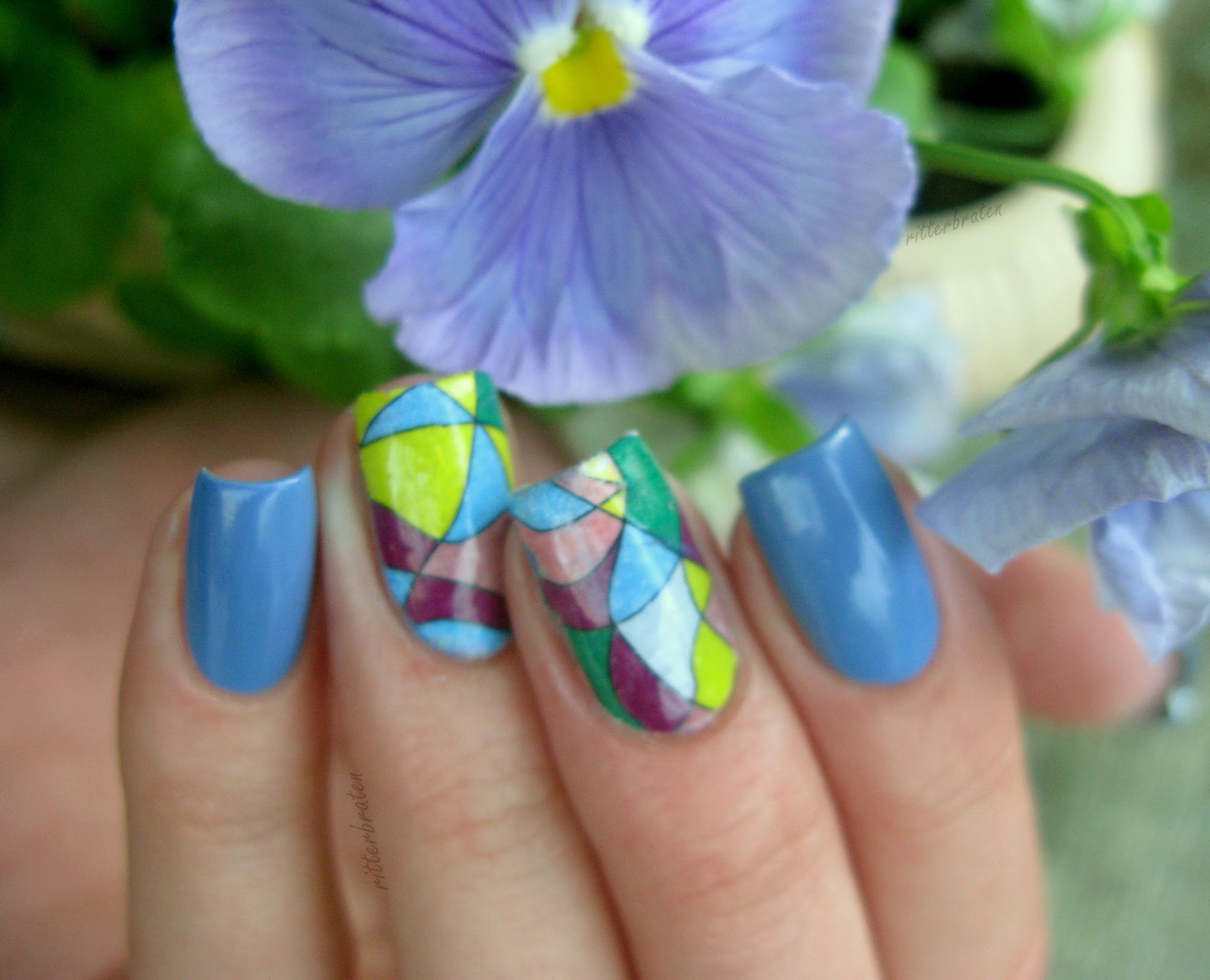 mosaic nails