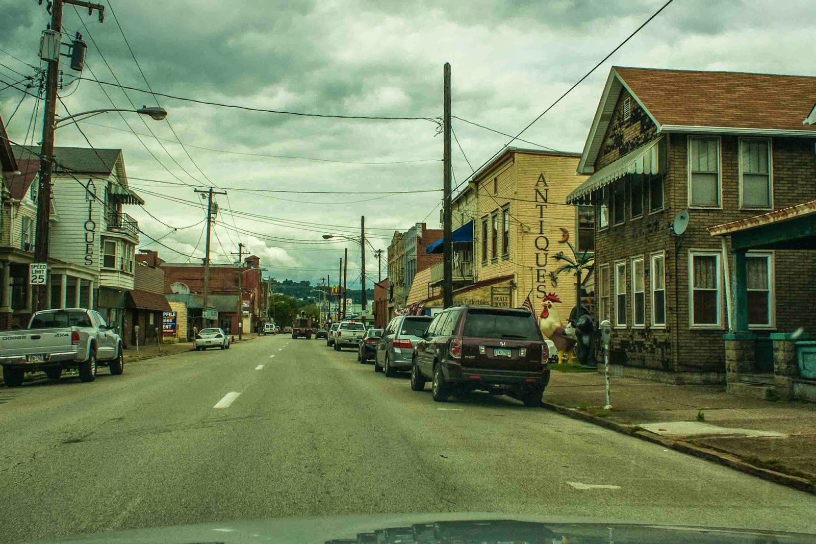 Ladee's Travels Charleroi, PA Drive through Town