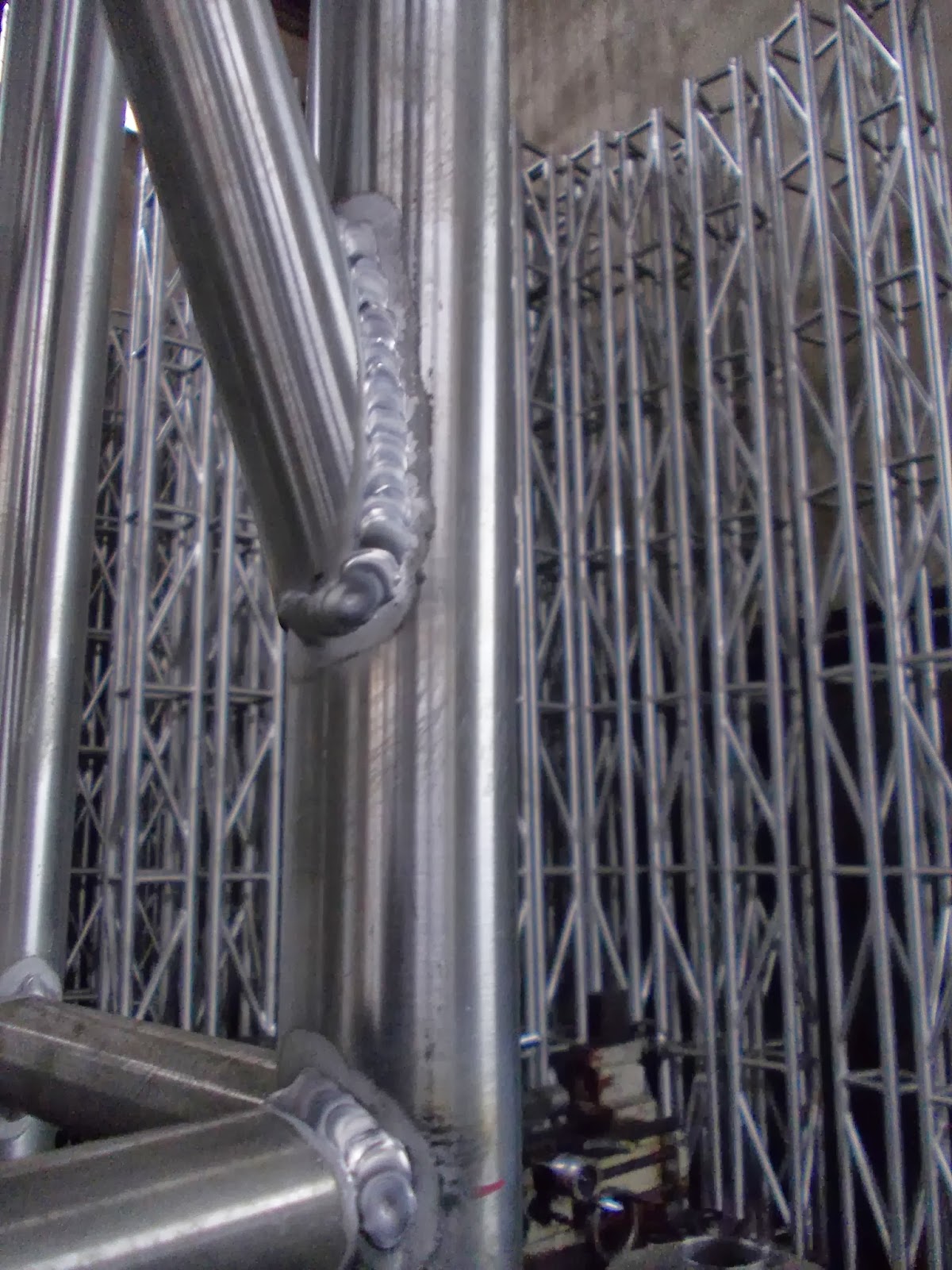 Rigging Aluminium Truss 200mm x 200mm  PABRIKASI RIGGING 