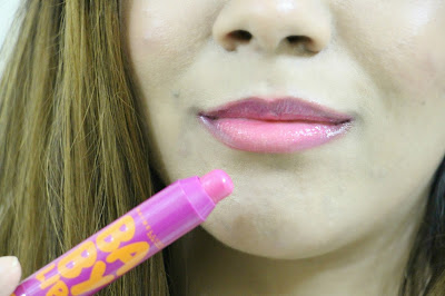 Maybelline Baby Lips Candy Wow Peach, Maybelline Baby Lips Candy Wow mixed berry, Maybelline Baby Lips price review india, best lip balm india, delhi beauty blogger, indian beauty blogger, best tinted lip blam,skincare ,beauty , fashion,beauty and fashion,beauty blog, fashion blog , indian beauty blog,indian fashion blog, beauty and fashion blog, indian beauty and fashion blog, indian bloggers, indian beauty bloggers, indian fashion bloggers,indian bloggers online, top 10 indian bloggers, top indian bloggers,top 10 fashion bloggers, indian bloggers on blogspot,home remedies, how to