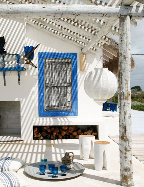 Summer retreat in Portugal by Pequenina Rodrigues
