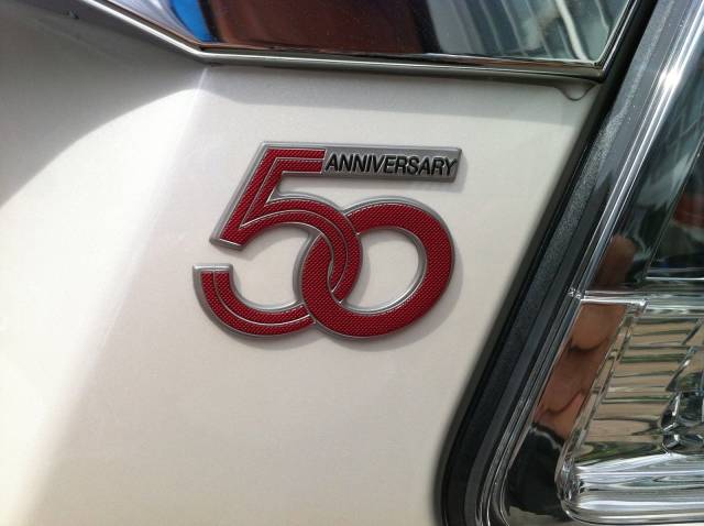 Anniversary тойота. Land cruiser 300. Land cruiser 150 70th anniversary. Toyota land cruiser prado 70 th anniversary 2021. Anniversary тойота.