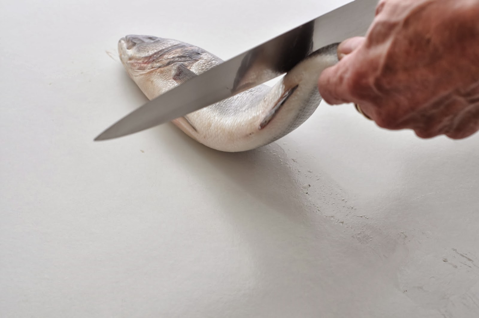 Simple Food: Sea Bass, How to Prepare For Pan Frying