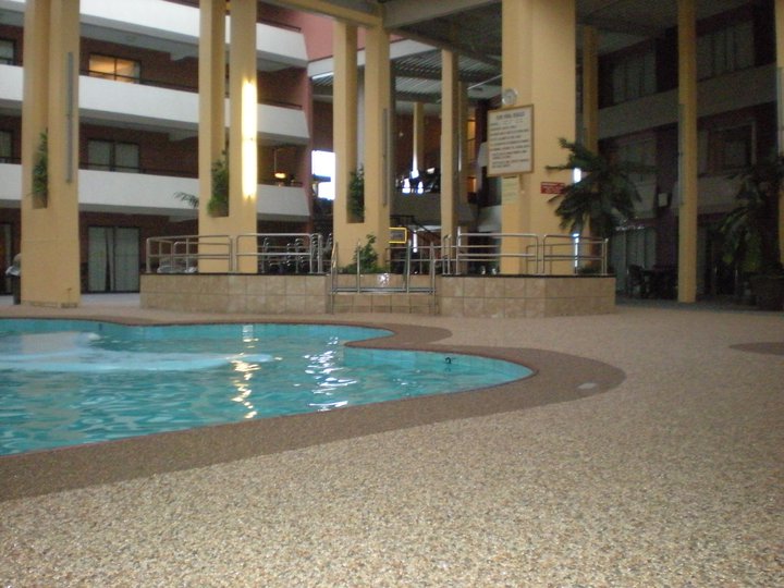 SWIMMING POOL REMODELING AND RENOVATIONS,POOL