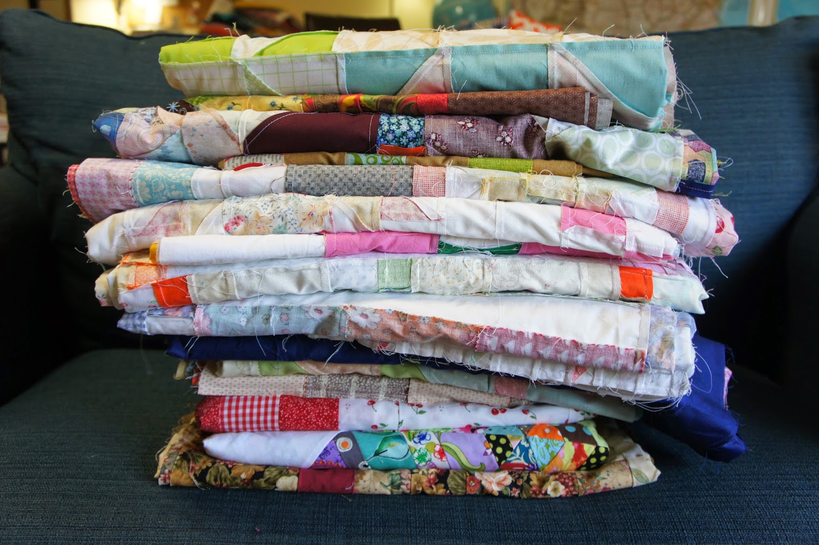 Tracy's Bits N Pieces Hand Quilting vs. Machine Quilting