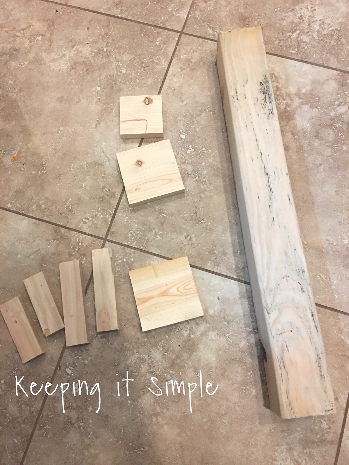 Super Easy DIY Indoor/Outdoor Sign Post Perfect for Holiday Decor