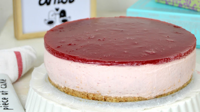 Tarta de yogur de fresa ¡Sin horno!