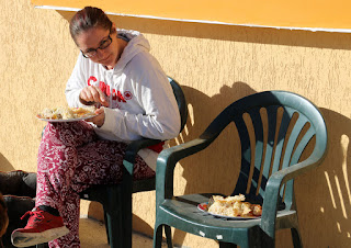 Lunch time outside with this lovely lady Lunch time outside with this lovely lady
