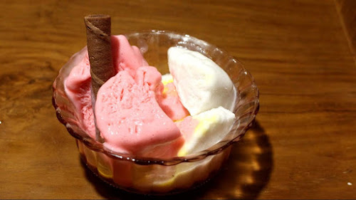 Cara Membuat Es Krim Walls Coklat Stroberry