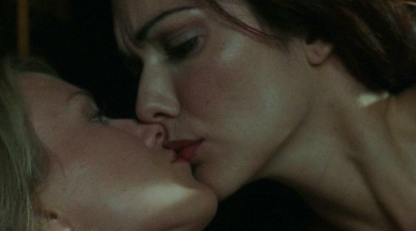 Laura Harring Erotica 73