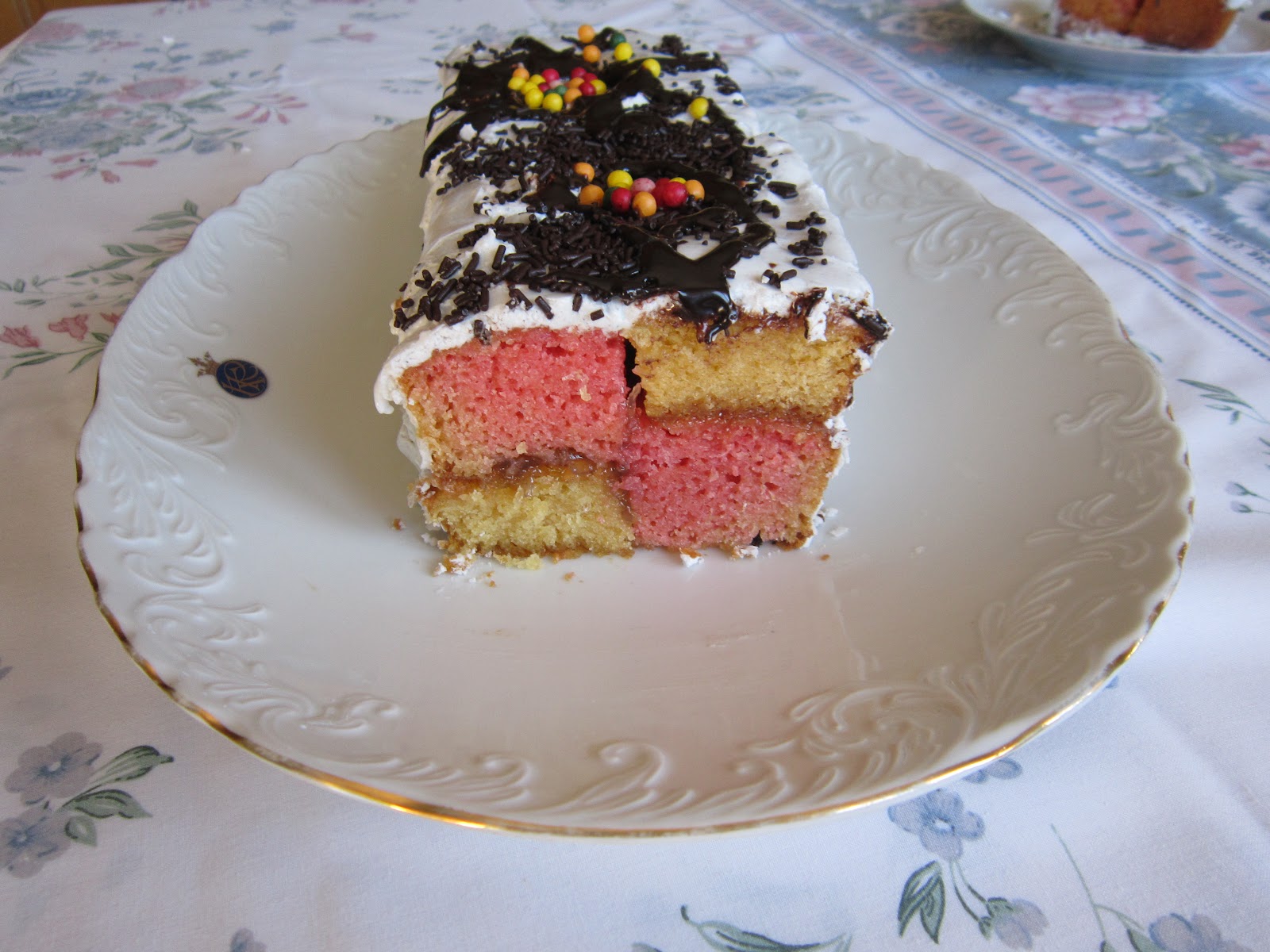 cocinaiarte: BIZCOCHO "DAMAS"