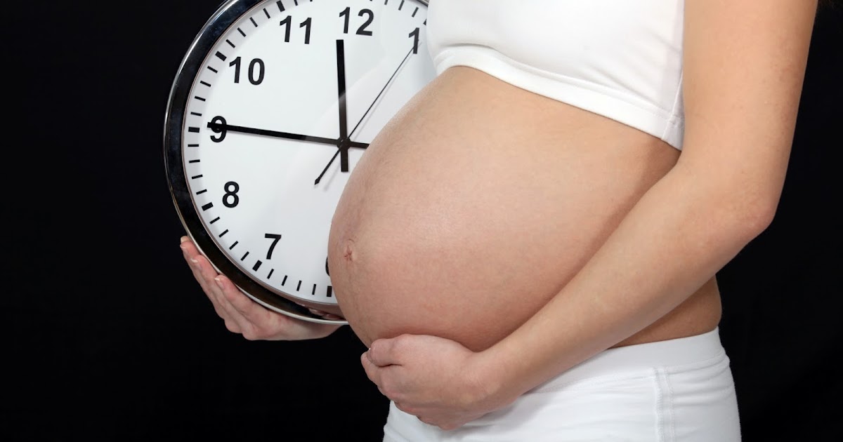 Роды после 40 недель. Нормальная беременность картинки. Когда у беременной опускается живот. Живот при беременности мальчиком.