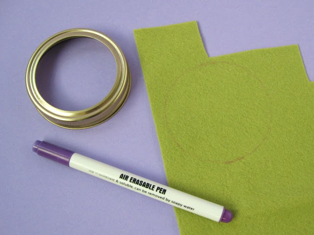 Cute Autumn Fall Scene in a Mason Jar DIY Craft Tutorial