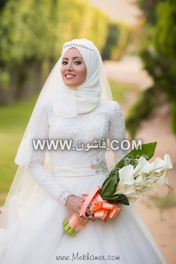 بالصور أجدد الأشكال العصرية فى عالم لفات الطُرح للعرائس المحجبات فساتين زفاف, فساتين زفاف محجبات, لفات طرح للزفاف, لفات حجاب للزفاف, أشكال لفات الحجاب فى الفرح